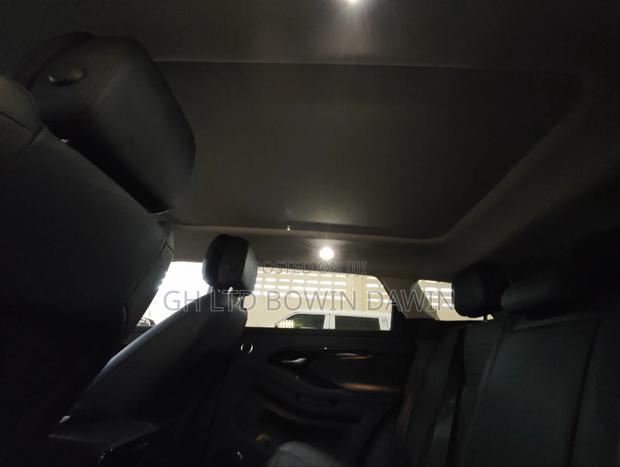 Land Rover Range Rover Evoque 2024 White · Photo 5
