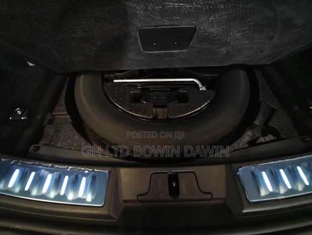 Land Rover Range Rover Evoque 2024 White · Photo 7