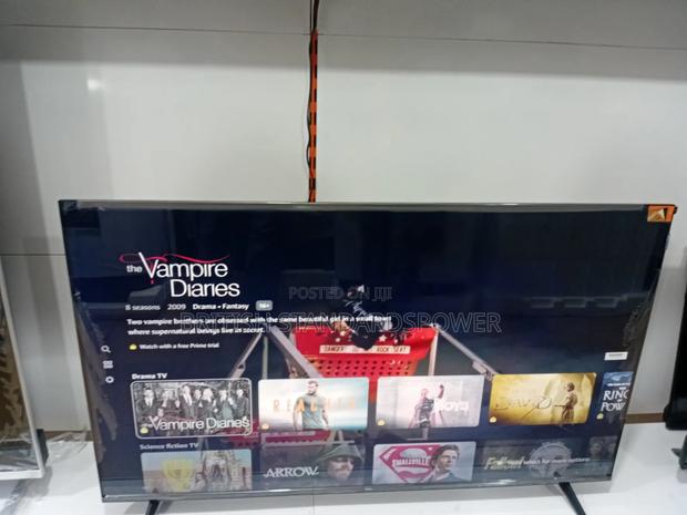 Outstanding Selection 43" Smart TCL Tv · Photo 1