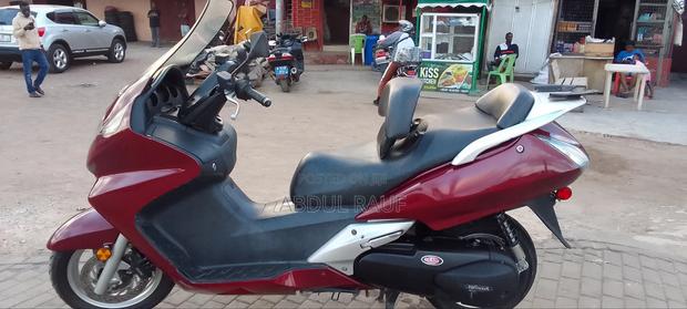 Honda Gold Wing 2009 Red · Photo 4
