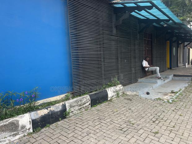 Warehouse for Rent at Osu · Photo 7