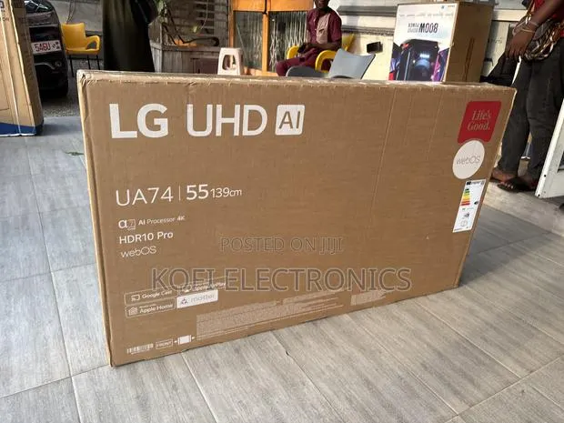 2025 LG 55 Smart TV Alpha 7 Al Processor Gen8 [55UA7400] · Photo 1