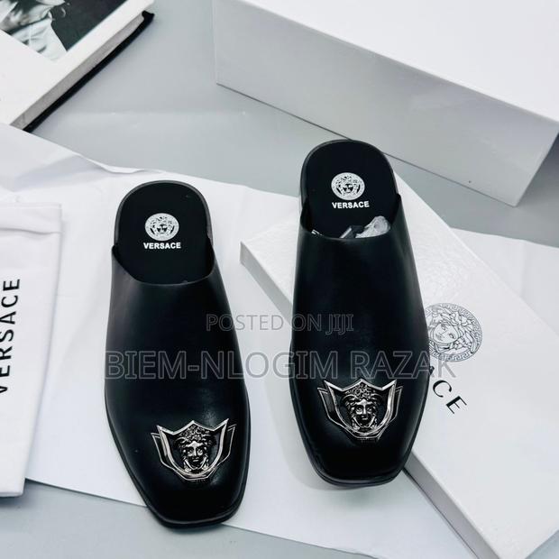 High Quality Versace N Gucci Half Shoes Available In Stock · Photo 2