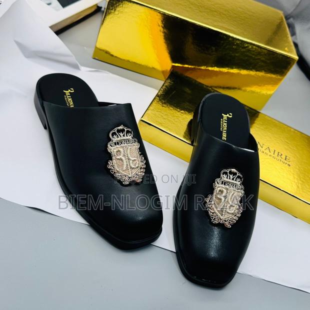 High Quality Versace N Gucci Half Shoes Available In Stock · Photo 6