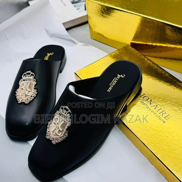 High Quality Versace N Gucci Half Shoes Available In Stock · Photo 5