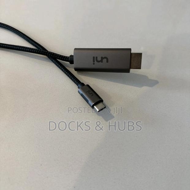 Primewire Usb C to Hdmi - Thunderbolt 3 Compatible( at 60hz) · Photo 2