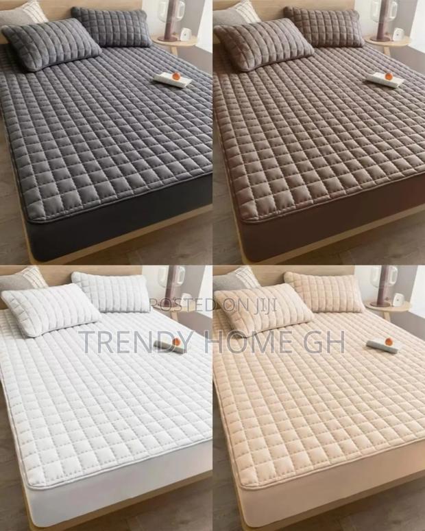 Waterproof Bedsheet · Photo 2