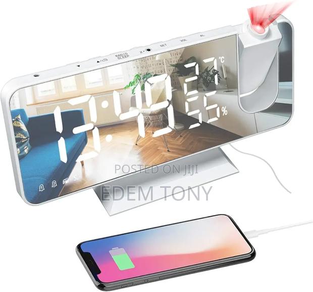 Projector Alarm Clock With Radio · Photo 3