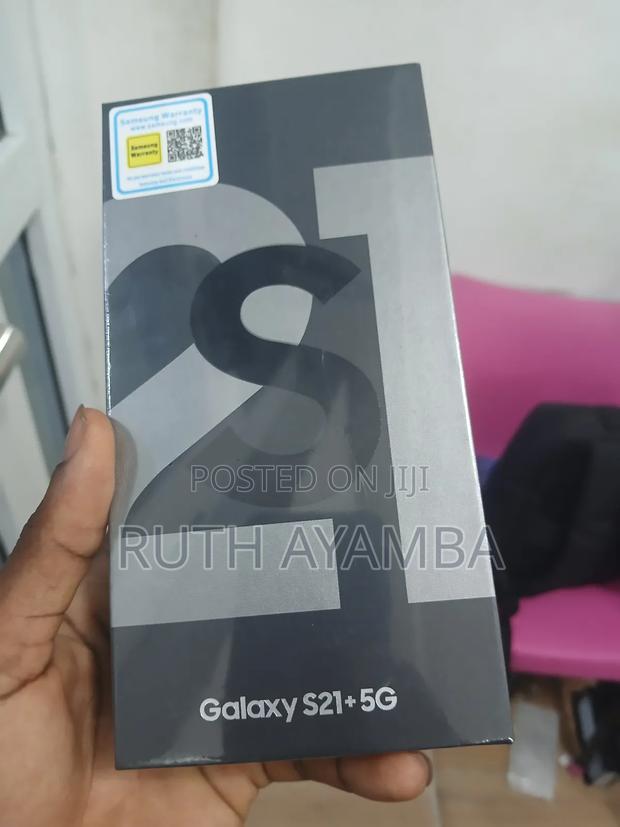 New Samsung Galaxy S21+ 5G 128 GB Black · Photo 2