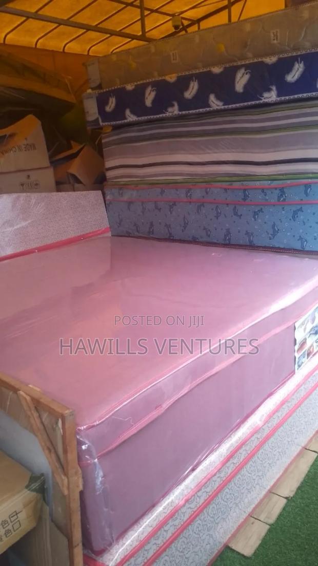 Queen Size Inbuilt Bed Wiyh Mattress · Photo 1