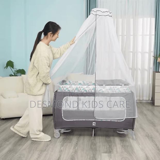 Baby’S Foldable Cot With Net · Photo 1