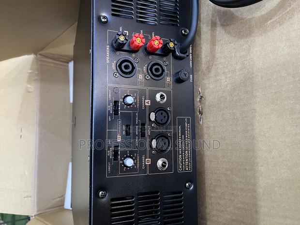 Cs6000 Peavey Amplifier · Photo 3