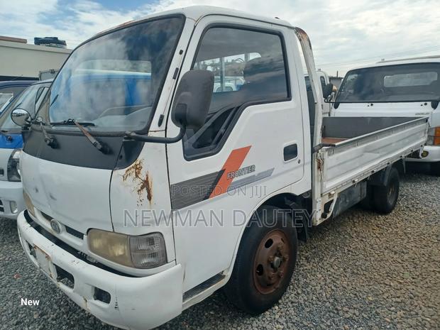 Kia Bongo Frontier White · Photo 1
