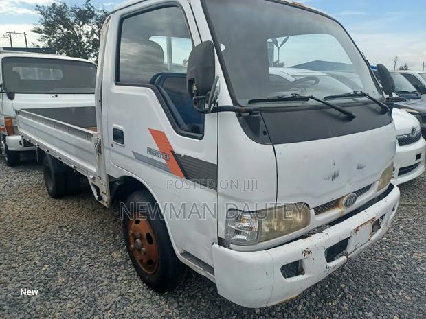 Kia Bongo Frontier White · Photo 5