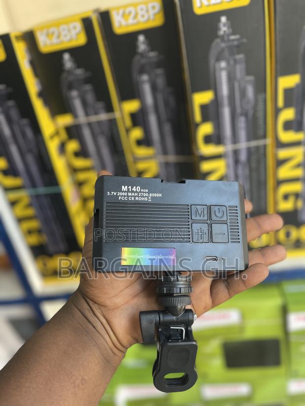 M140 RGB Pocket Fill Light for Phone and Camera · Photo 3