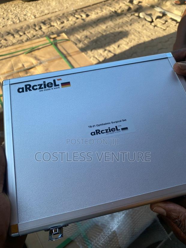 Arcziel Ophthalmic Surgical Set · Photo 3