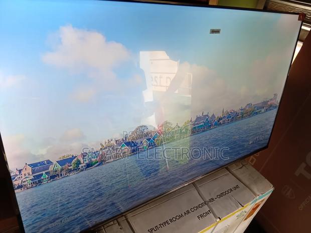 Limitless Content Smart TCL 55inches · Photo 1