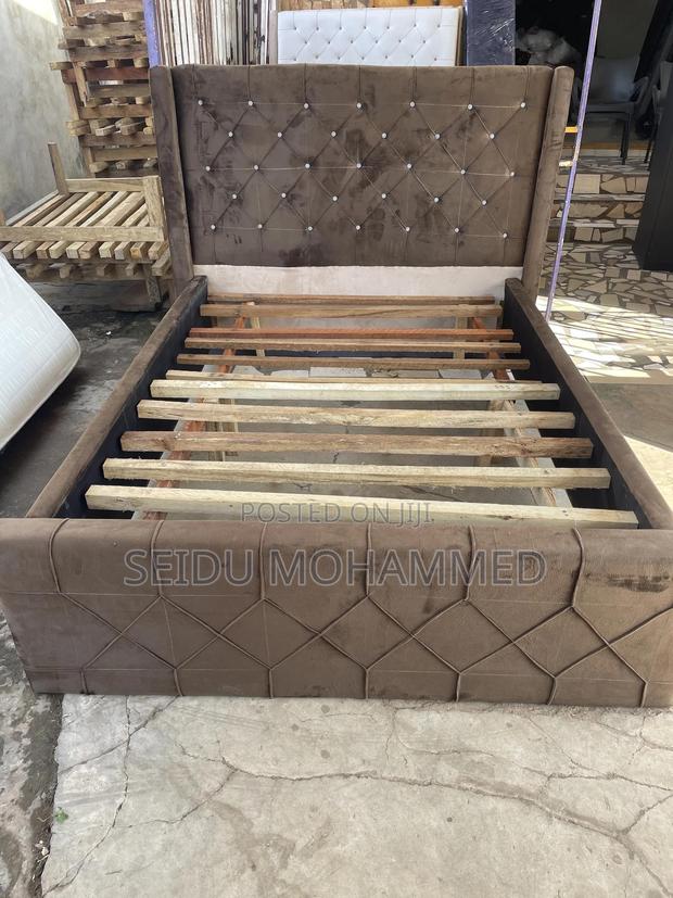 A Design Double Turkey’S Bed Frame · Photo 1