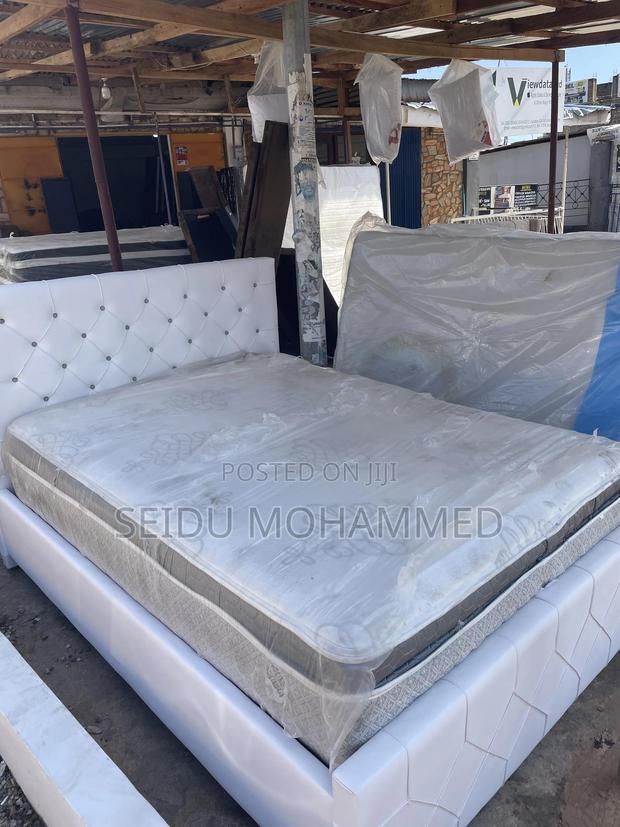 A Design Double Turkey’S Bed Frame With a 14 Inches Mattress · Photo 1