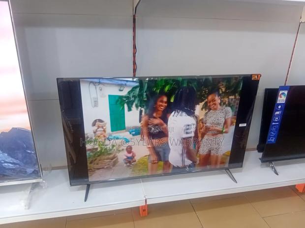Frameless TCL 43inches Smart Television Smart TCL · Photo 1