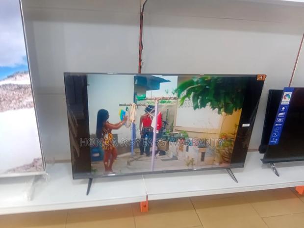 Frameless TCL 43inches Smart Television Smart TCL · Photo 2