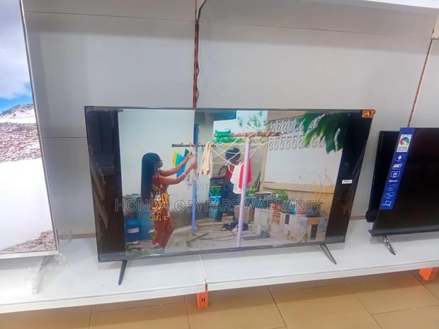 Wide Colour Enhancer TCL 43inches Smart Television TCL · Photo 1