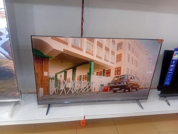 Advanced TCL Smart 43inches Television Smart TCL · Photo 1