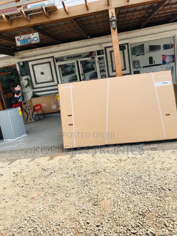 Immersive Experience With Samsung 98”Tv · Photo 2