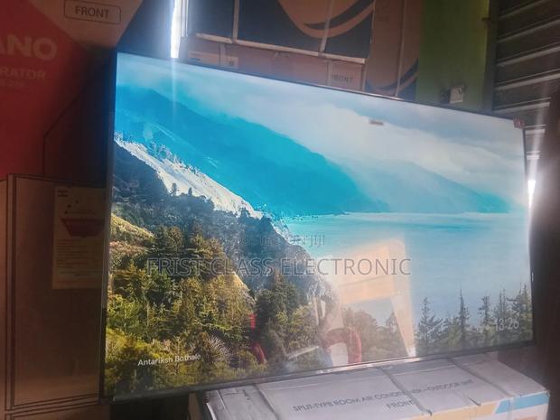Happy Smile TCL Digital Uhd TCL Tv · Photo 2
