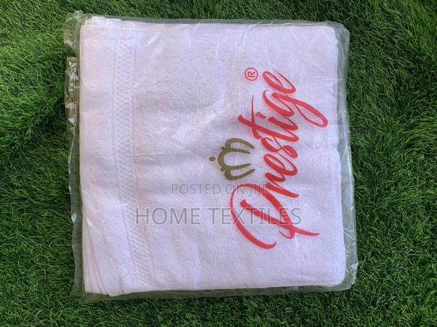 12 Pieces Fluffy Face Towels 13*13cm · Photo 1