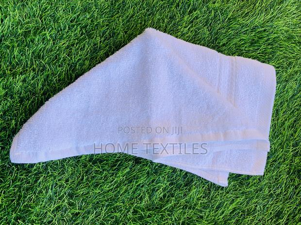 Pure White Face Towel for Birthday Party and Naming Ceremonies · Photo 1