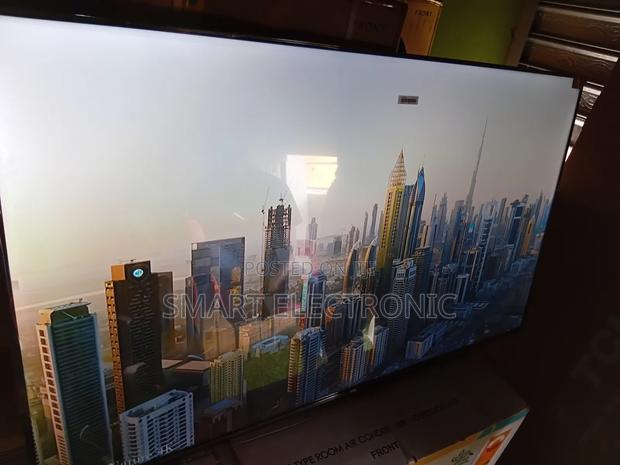 Life in Ultra Detail Smart TCL 55inches · Photo 1