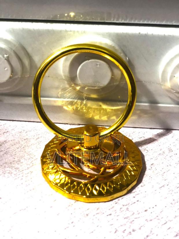 Ring Cabinet Pull · Photo 1
