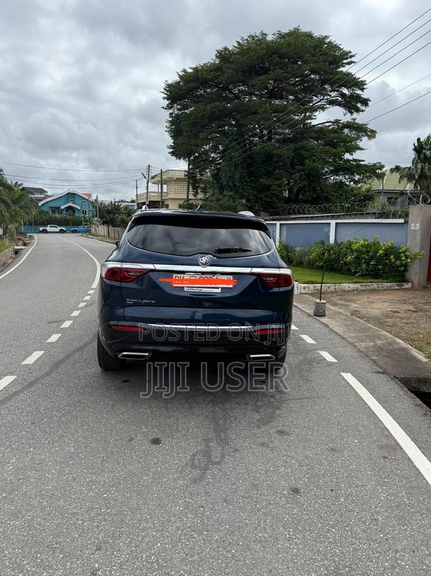 Buick Enclave 2021 Blue · Photo 5