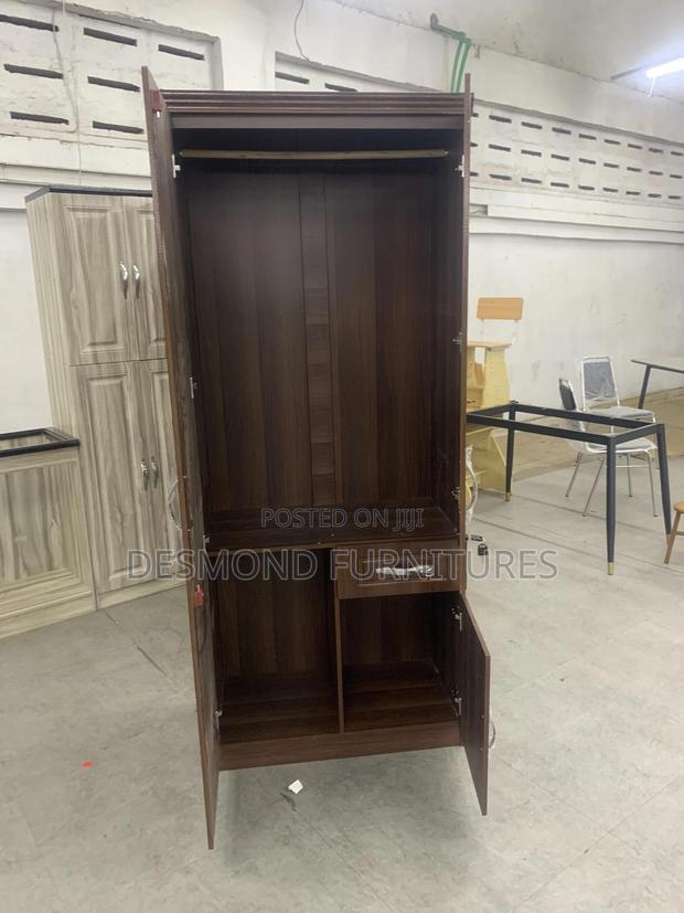 2 In 1 Wardrobe With A Mirror