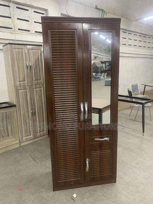 2 In 1 Wardrobe With A Mirror · Photo 2