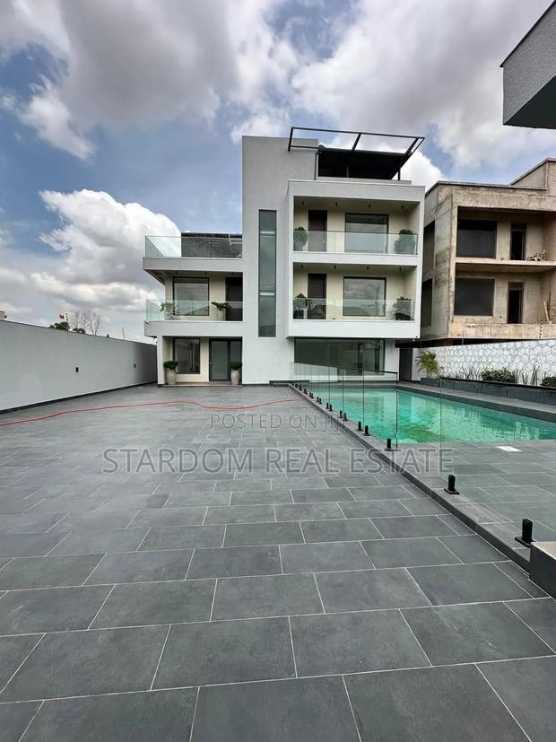 5bdrm Duplex in Adjiringanor, East Legon for sale · Photo 3