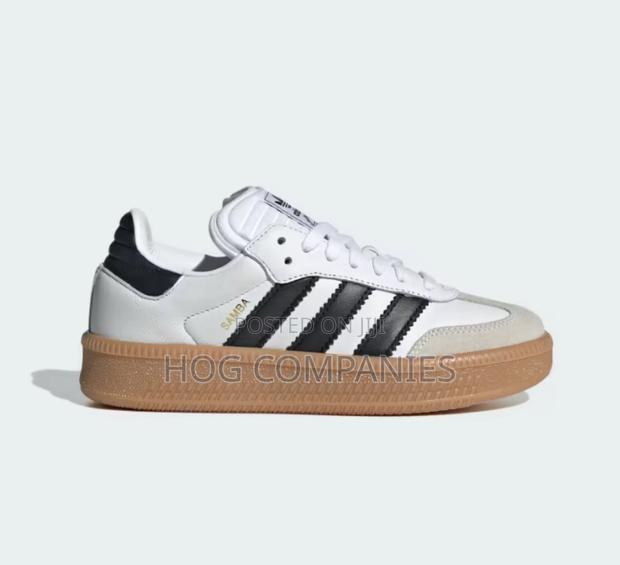 Adidas Samba XLG Shoes · Photo 2