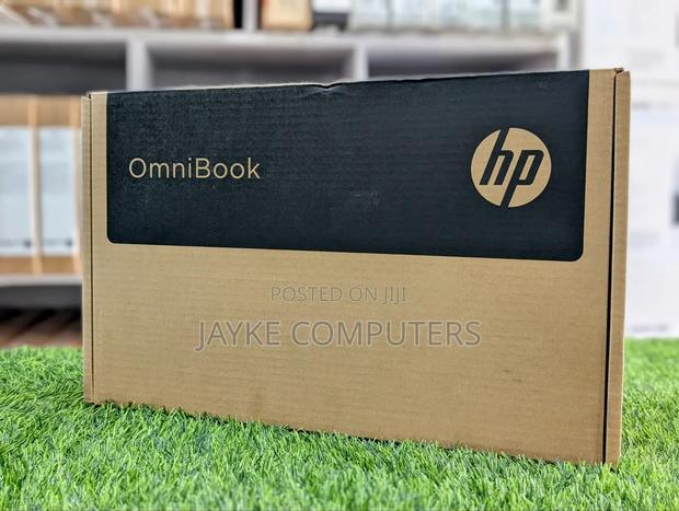 New Laptop HP OmniBook 5 Flip 16GB Intel Core 7 SSD 512GB · Photo 3