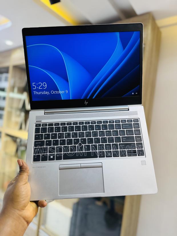 Laptop HP EliteBook 745 G6 16GB AMD Ryzen 7 SSD 256GB · Photo 1