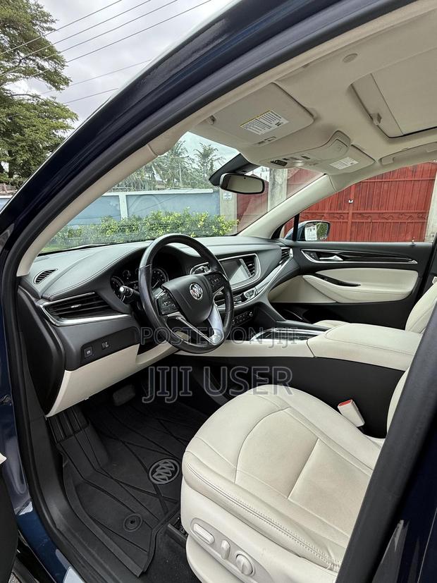 Buick Enclave 2021 Blue · Photo 8