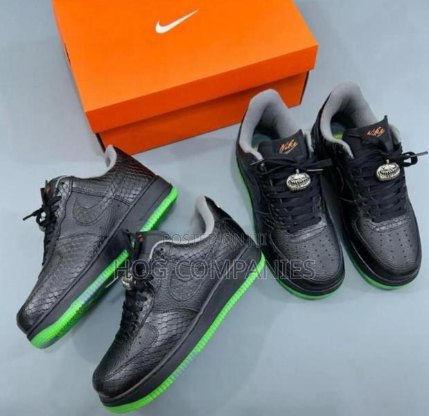 Nike Air Force 1 Low Premium Halloween in Accra -Fast Delivery in 2hrs · Photo 1