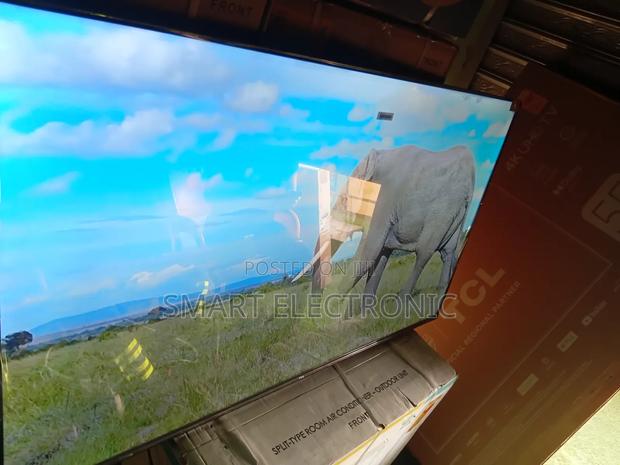 The Mirror of Modern Society Smart TCL 55inches · Photo 1