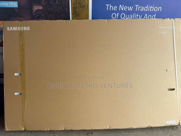 2025/2026 Samsung 100” Neo Qled Smart TV · Photo 2