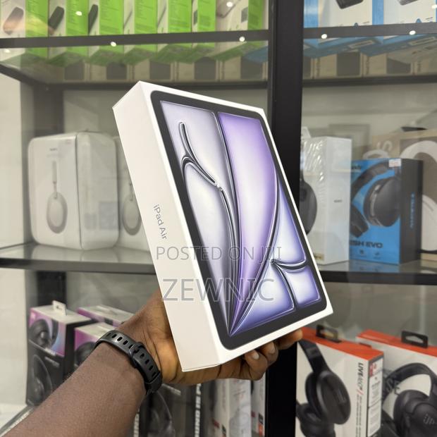 New Apple iPad Air 11 (2024) 128 GB Gray · Photo 2