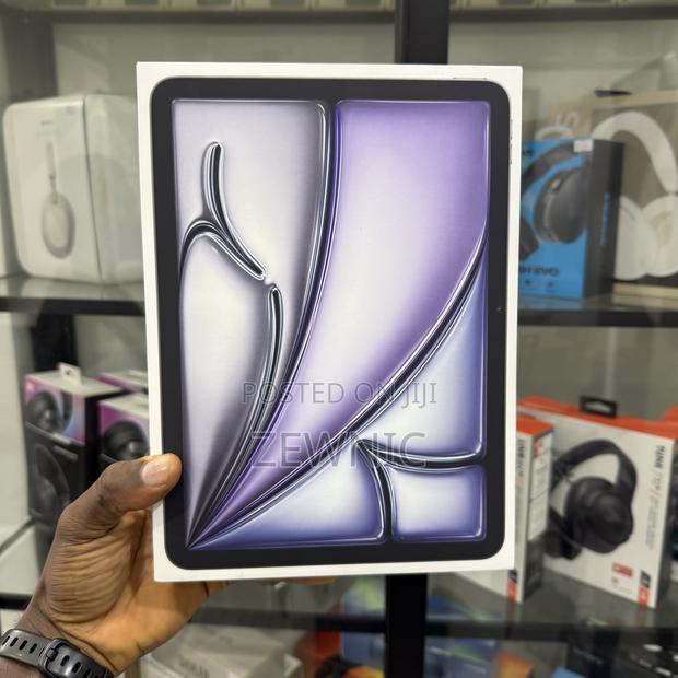 New Apple iPad Air 11 (2024) 128 GB Gray · Photo 1
