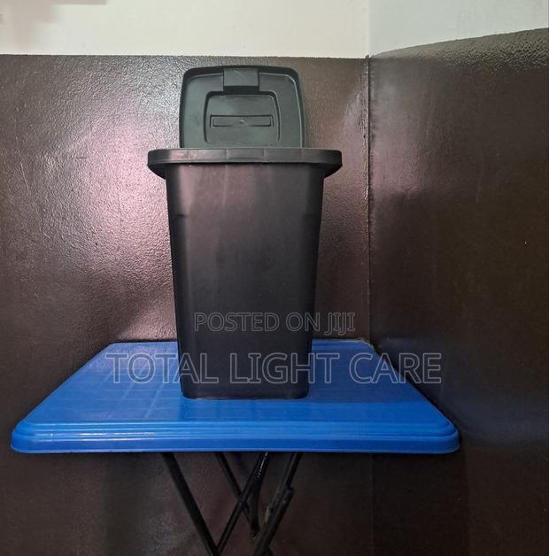 Doris Waste/Dust Bin · Photo 2