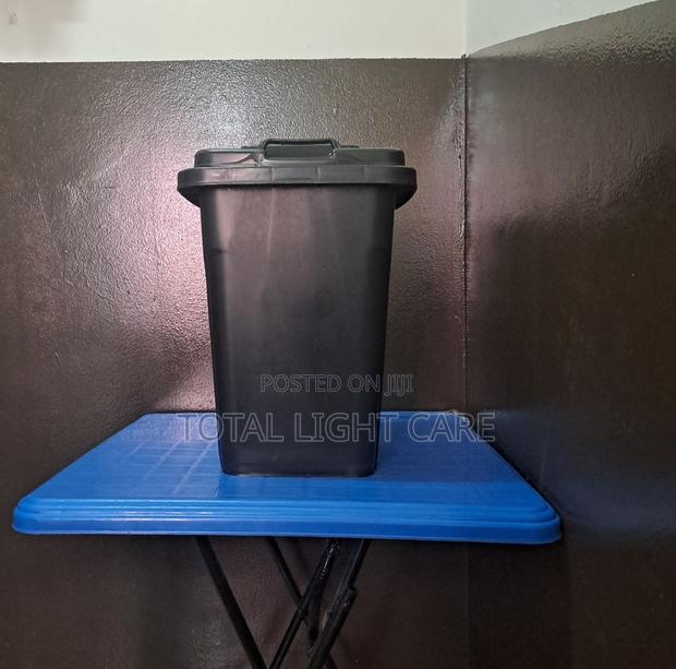 Doris Waste/Dust Bin · Photo 3