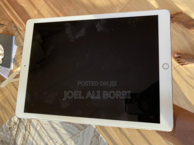 Apple iPad Pro 12.9 (2017) 64 GB White · Photo 6