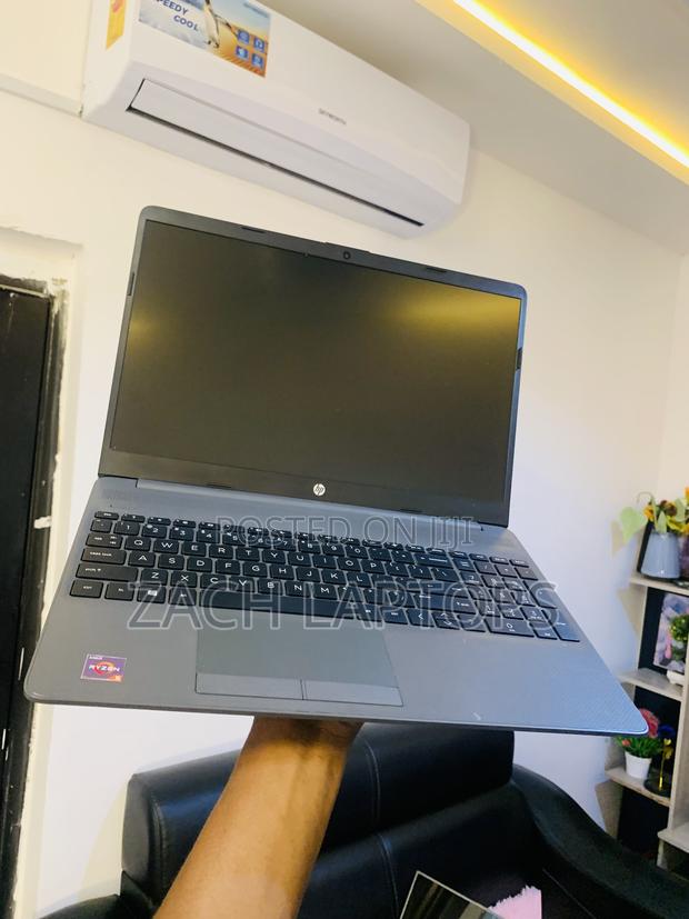 Laptop HP 15 16GB AMD Ryzen 5 SSD 256GB · Photo 1